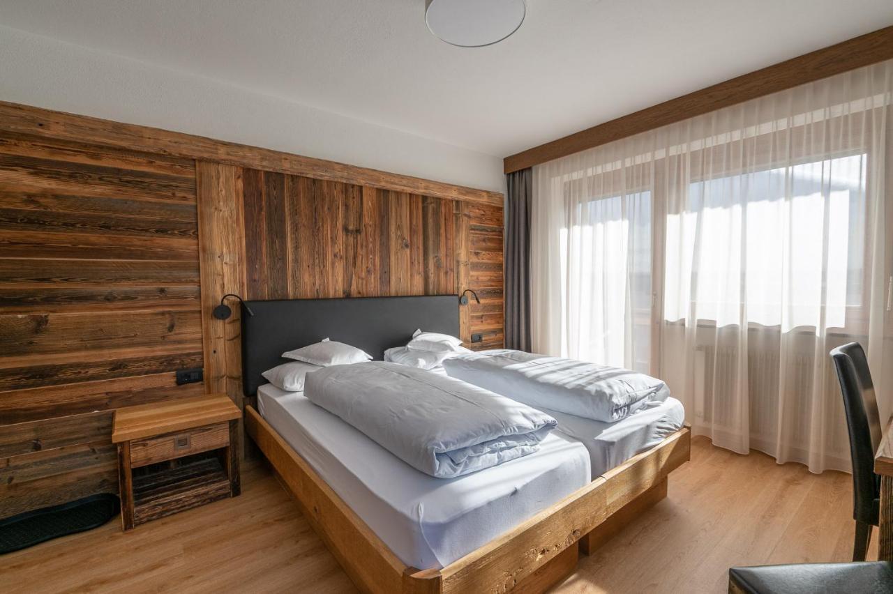 Garni Ciasa Tamà Bed & Breakfast Corvara In Badia Bagian luar foto